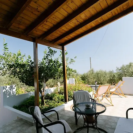 Myrsini's House - Neapoli Garden & Grove Retreat 펜션